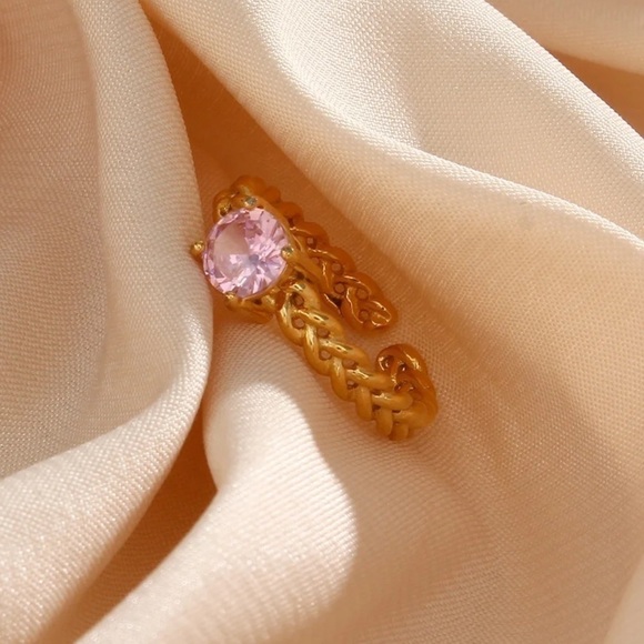 Waterproof 18k  gold plated adjustable ring - Picture 2 of 5